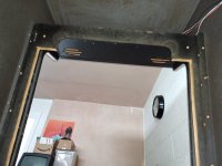 monitor_surround_back.jpg