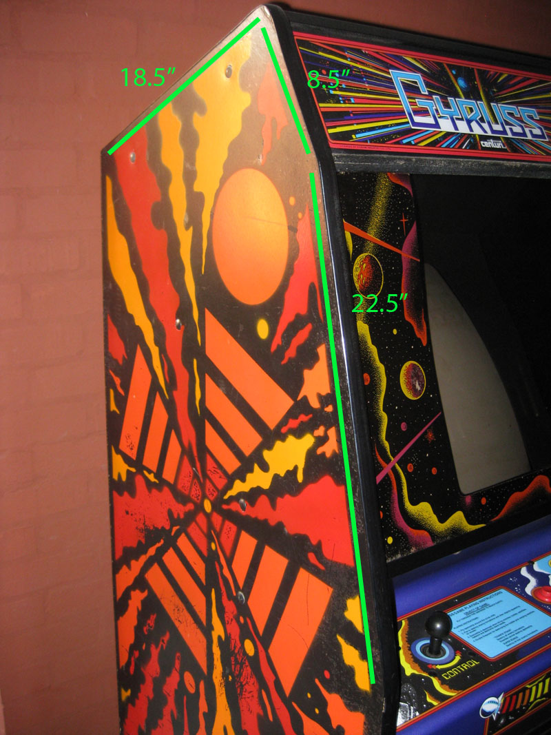 gyruss_side2.jpg