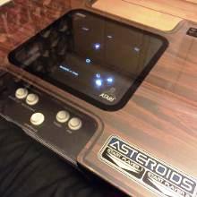 1979-Atari-Asteroids-arcade-cocktail-machine-101f5fd3.jpg