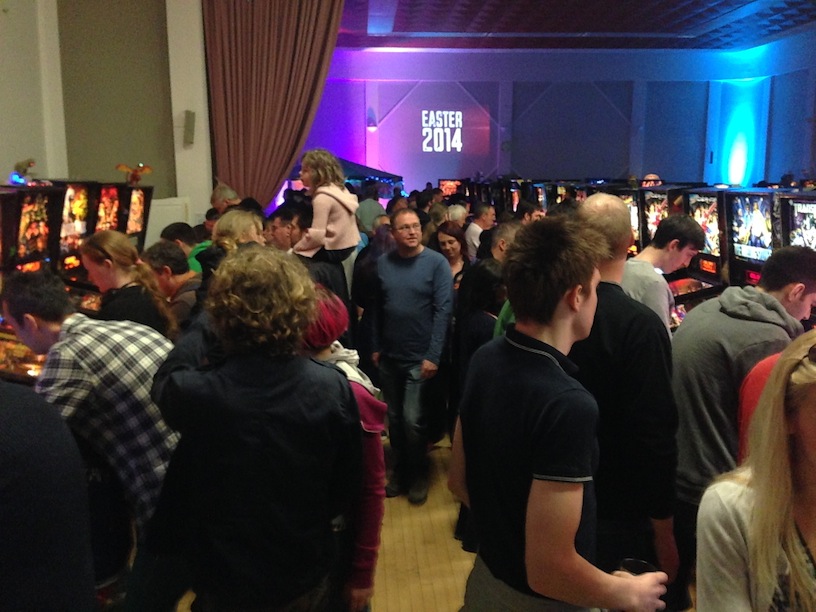 crowds_2.jpg