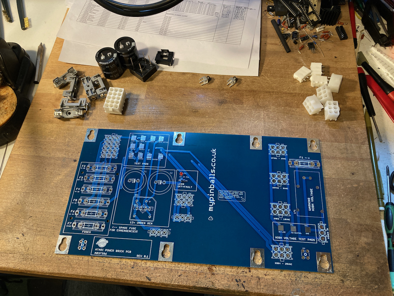 Atari_Power_Brick_-_1.jpeg