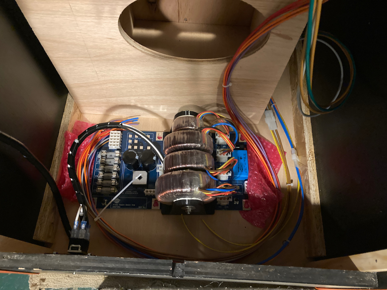 Cabaret_Wiring_-_6.jpeg