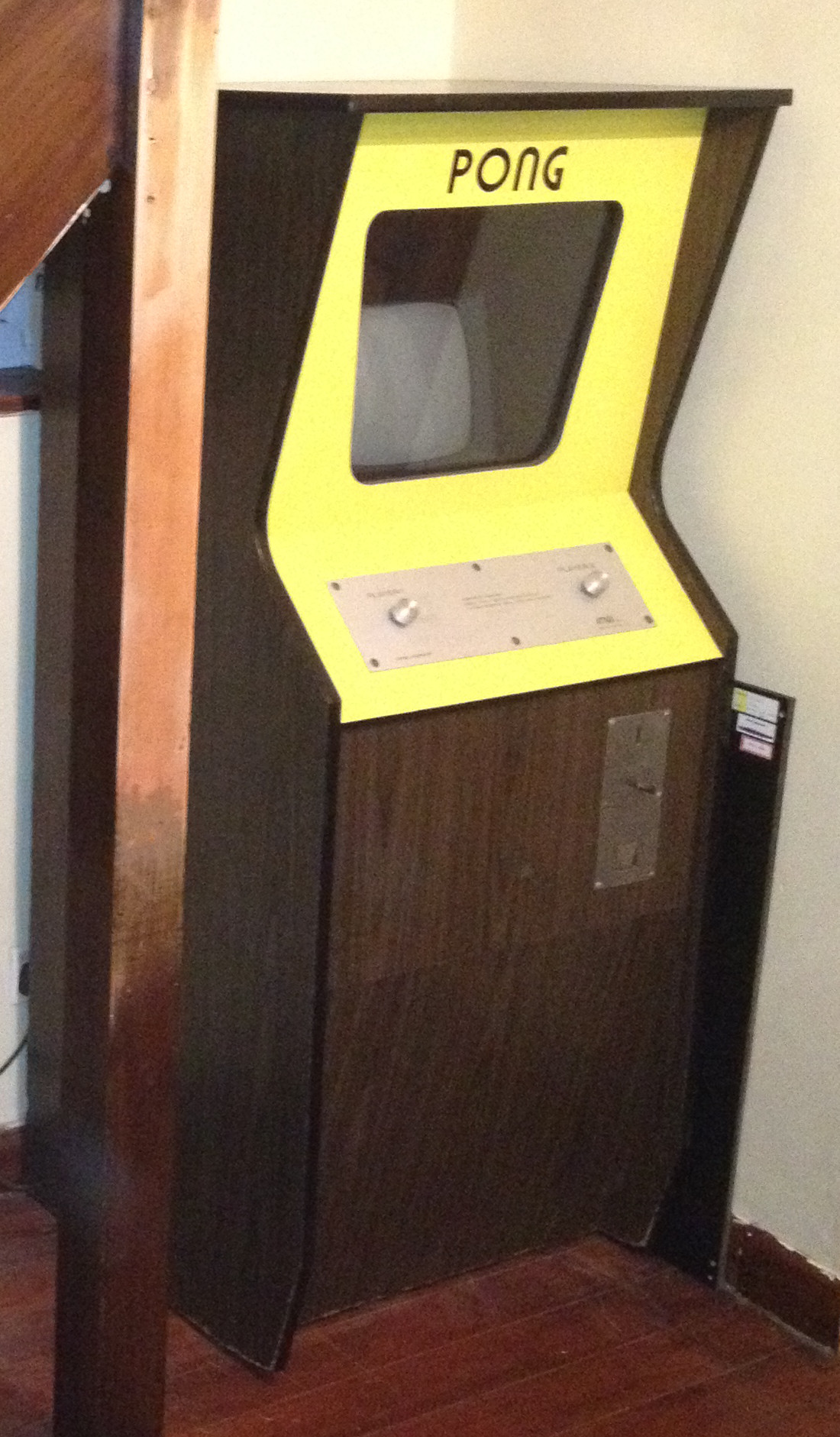 Pong_resized.jpg