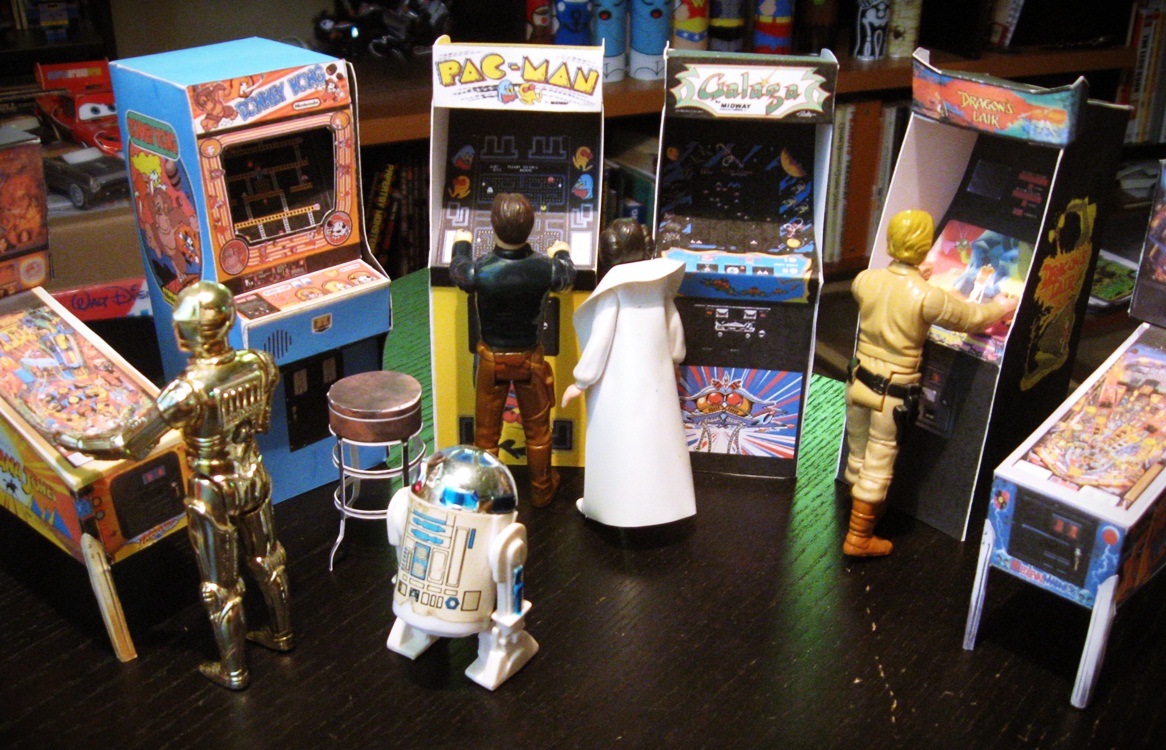 Papercraft_Arcade_2.JPG