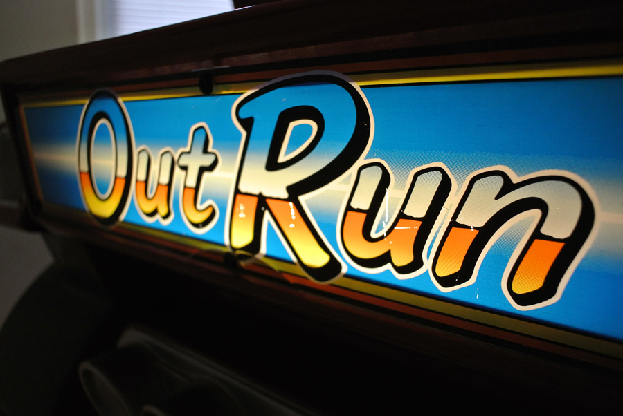 outrun-dlx-05.jpg