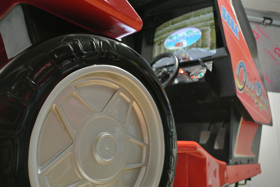 outrun-dlx-09.jpg