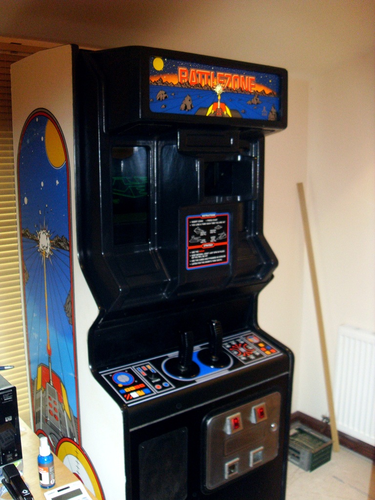 office_arcade_machines_016.JPG