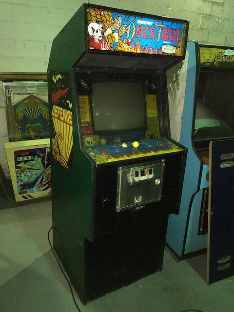 defender-now-black-tiger.jpg