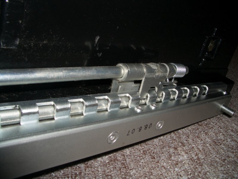 seat_adjuster2.jpg